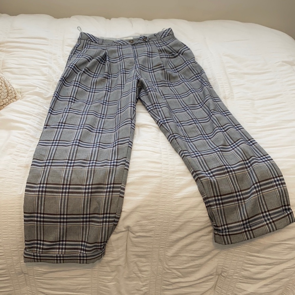 Boutique high waisted plaid trousers